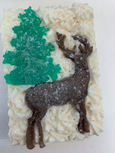 Last inn bildet i Galleri-visningsprogrammet, Såpe Hjort i skogen