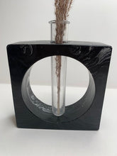 Last inn bildet i Galleri-visningsprogrammet, Jesmonite Vase Kari 11 x 11 cm