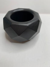 Last inn bildet i Galleri-visningsprogrammet, Jesmonite Lysestake T-lys Diamant